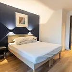 Appartement Renove Pour 5 Pers Avec Piscine Tennis Et Parking 232