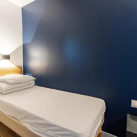 Rénové Pour 5 Pers Avec Piscine Tennis Et Parking 232 Appartement