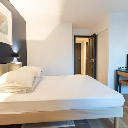 Appartement Rénové Pour 5 Pers Avec Piscine Tennis Et Parking 232 *